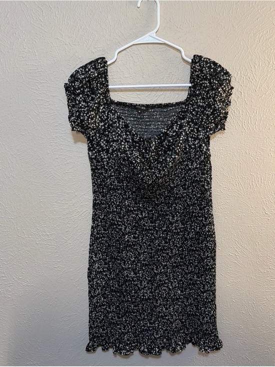 Papermoon Dresses & Skirts - Papermoon Black Floral Smocked Mini Dress